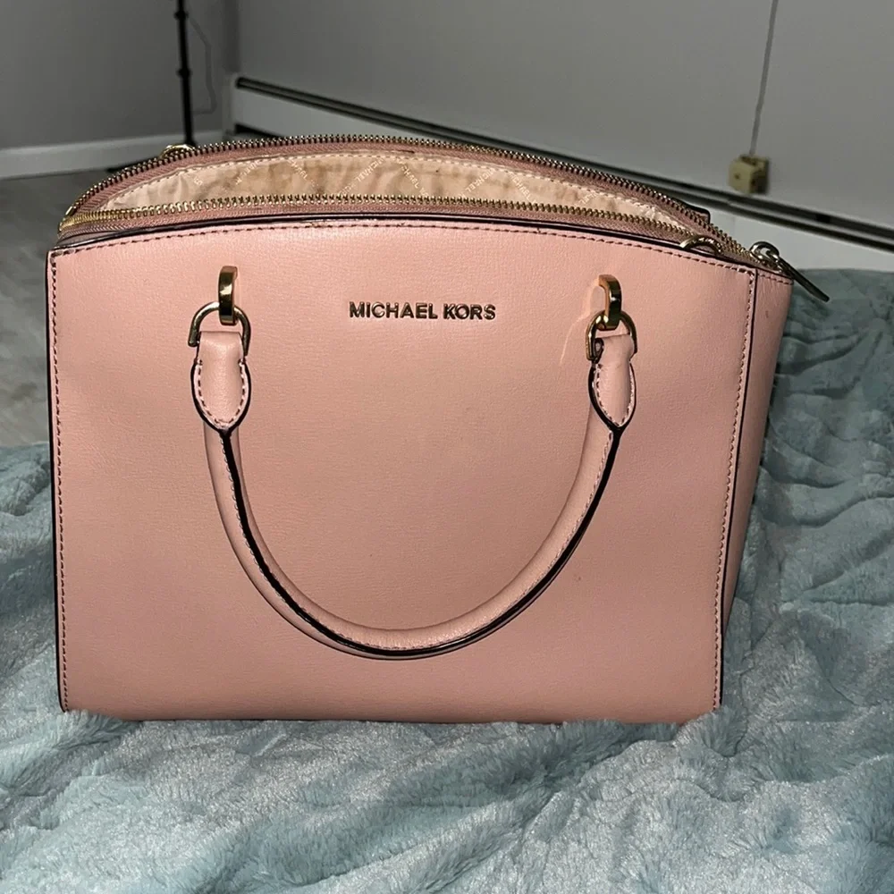 Micheal kors - Picture 1 of 4